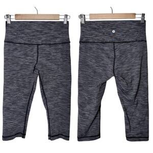 lululemon athletica Gray Capris